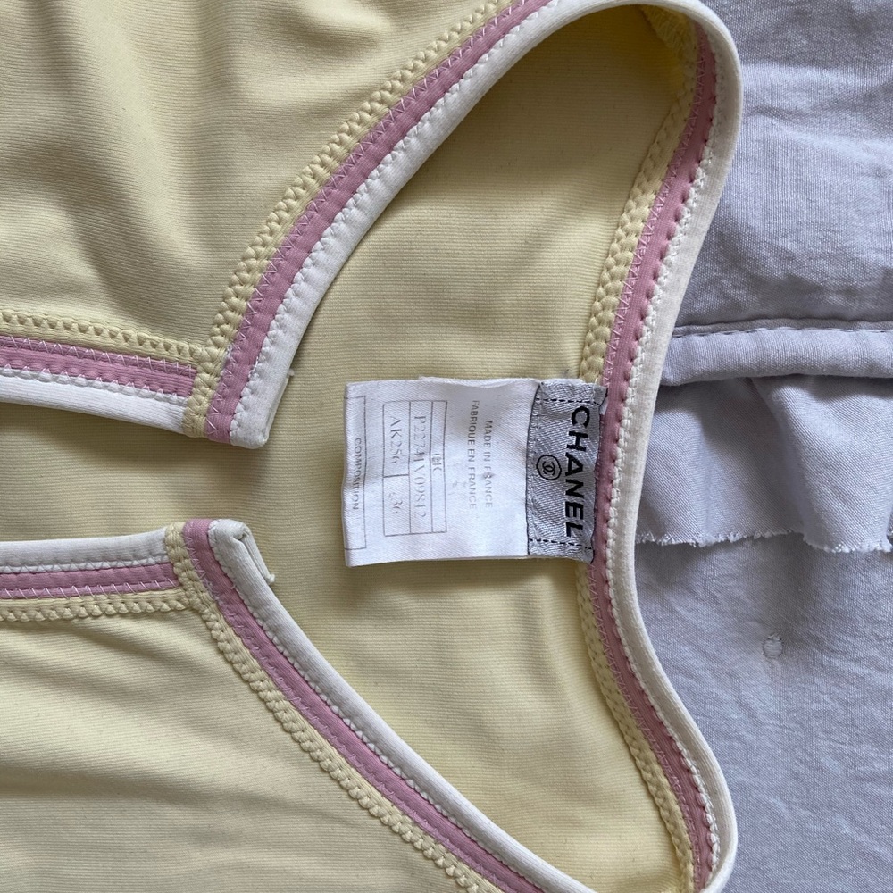 Chanel jacket - Picture 6 of 10